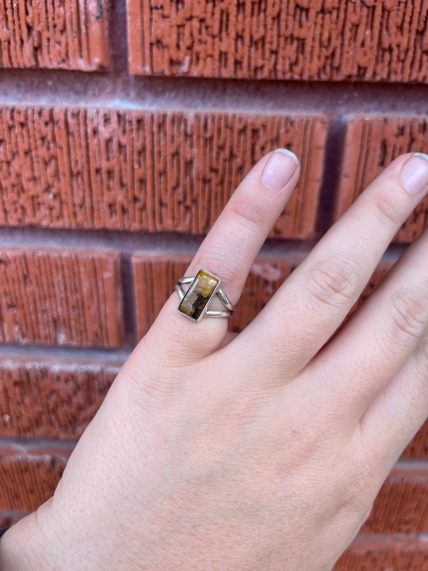 Tigers Eye Split Band Ring Sz 5.5